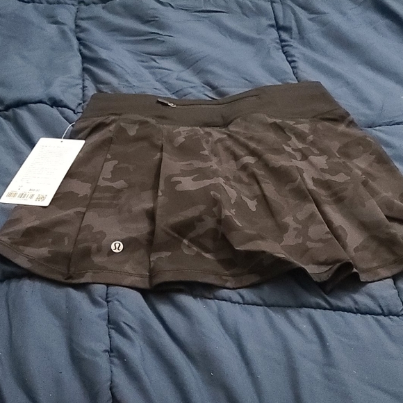 lululemon athletica Dresses & Skirts - Pace Rival Skirt Tall